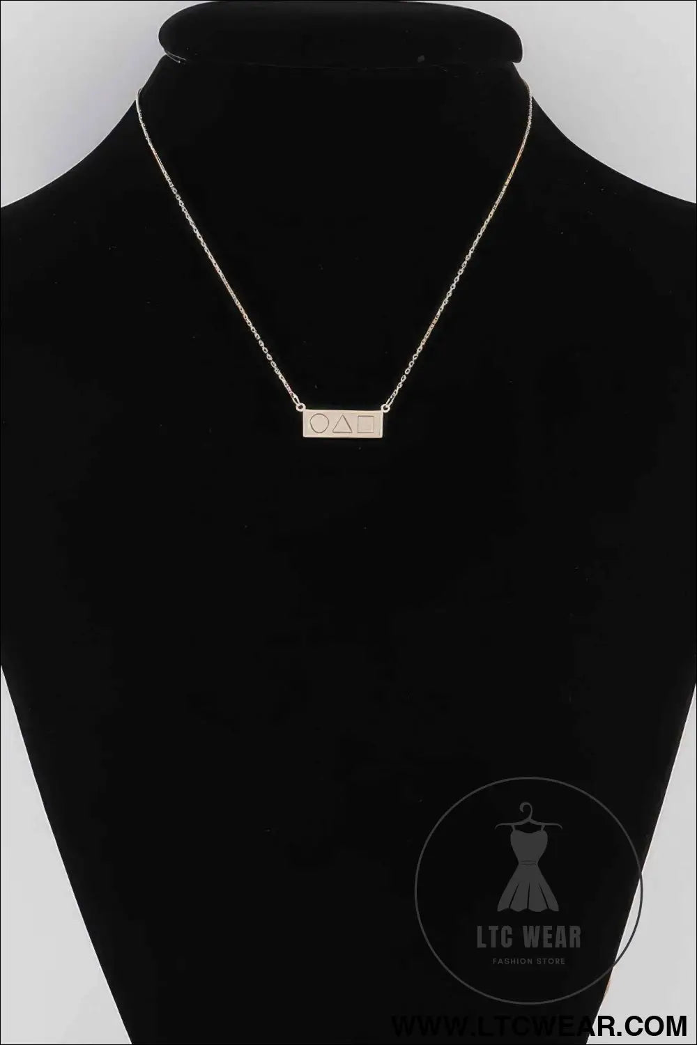 Shape Bar Pendant Necklace