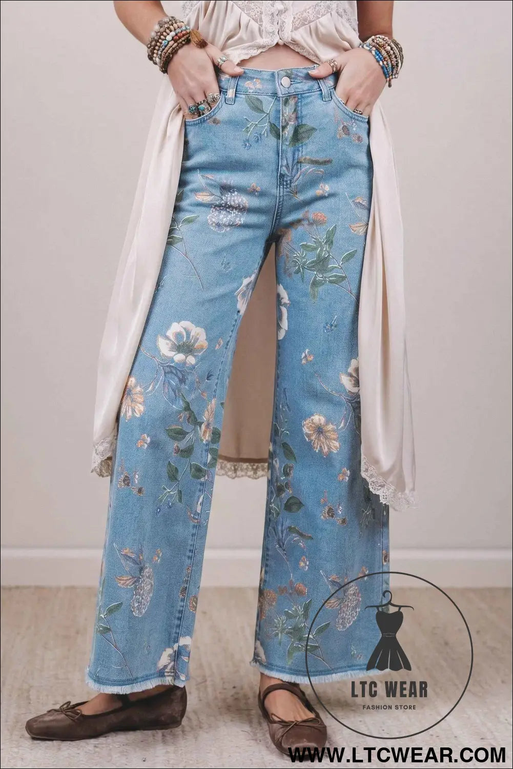 Sky Blue Retro Floral Print Frayed Hem Shift Jeans