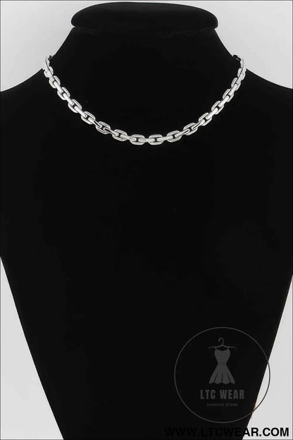 Solid Link Chain Necklace