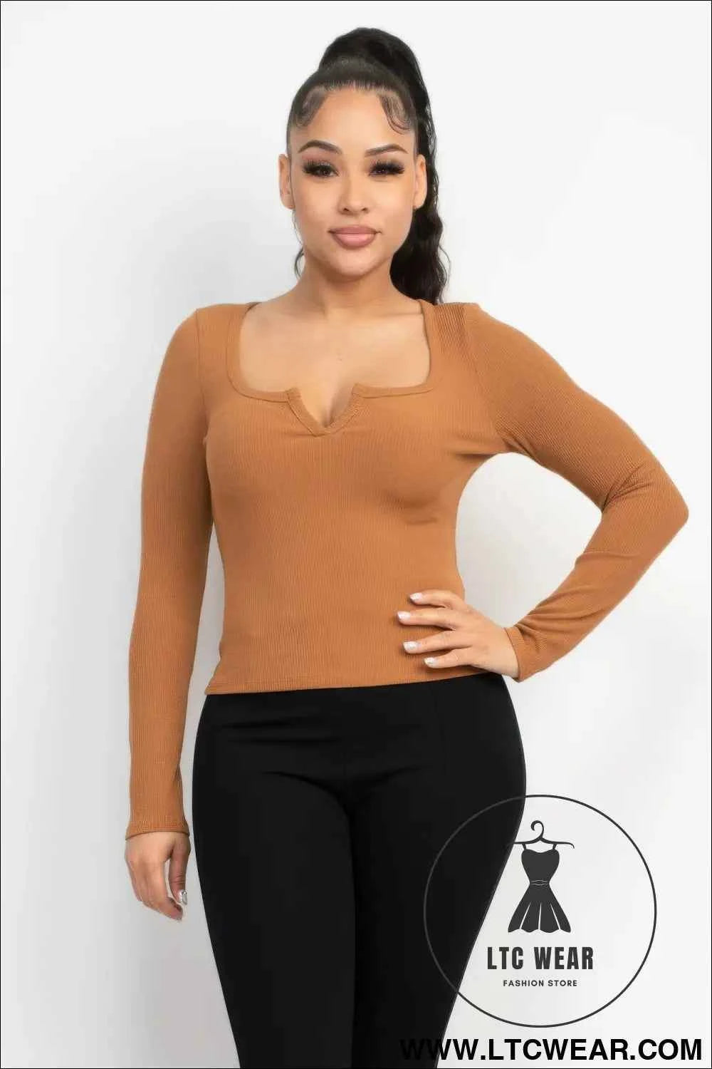 Solid V-collared Neck Top