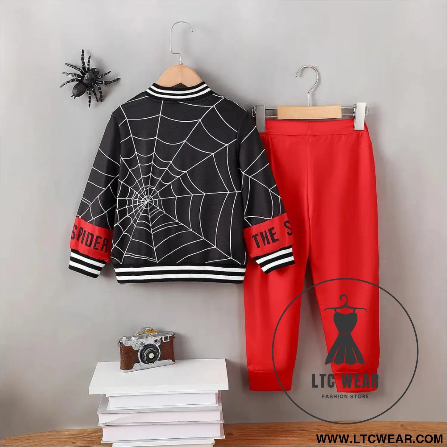Spider baseball collar top and pants set