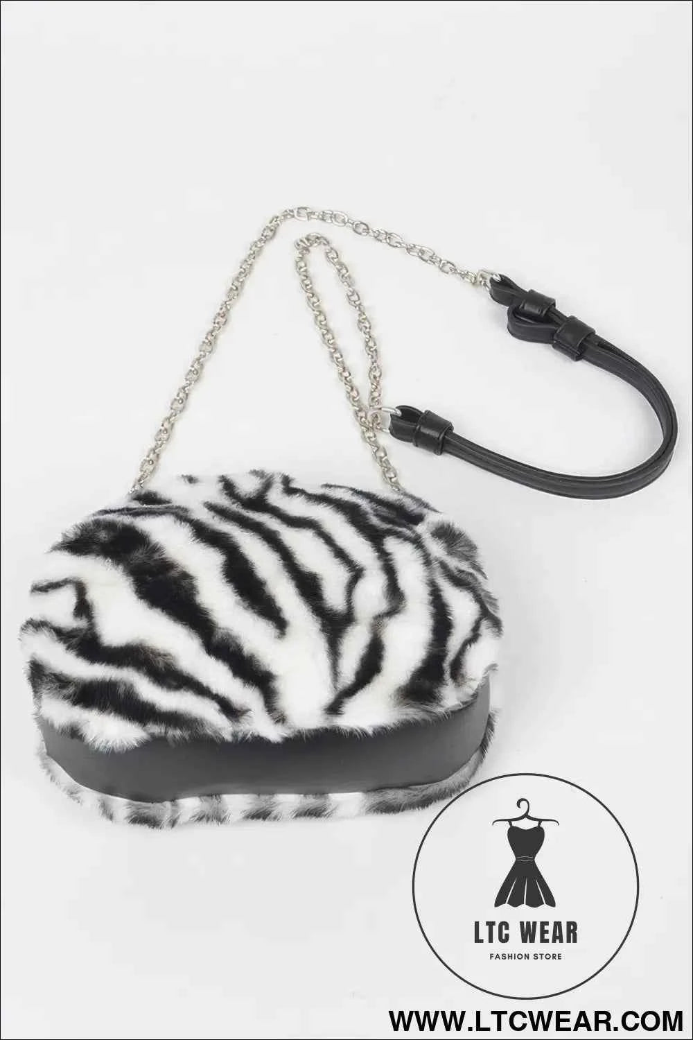 Tiger Print Crossbody Bag – Stylish Fur Zip Design