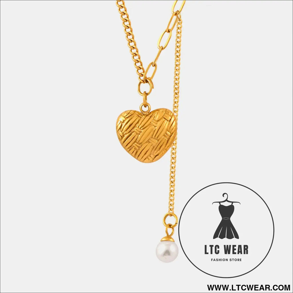 Titanium steel imitation pearl heart pendant necklace - gold / one size