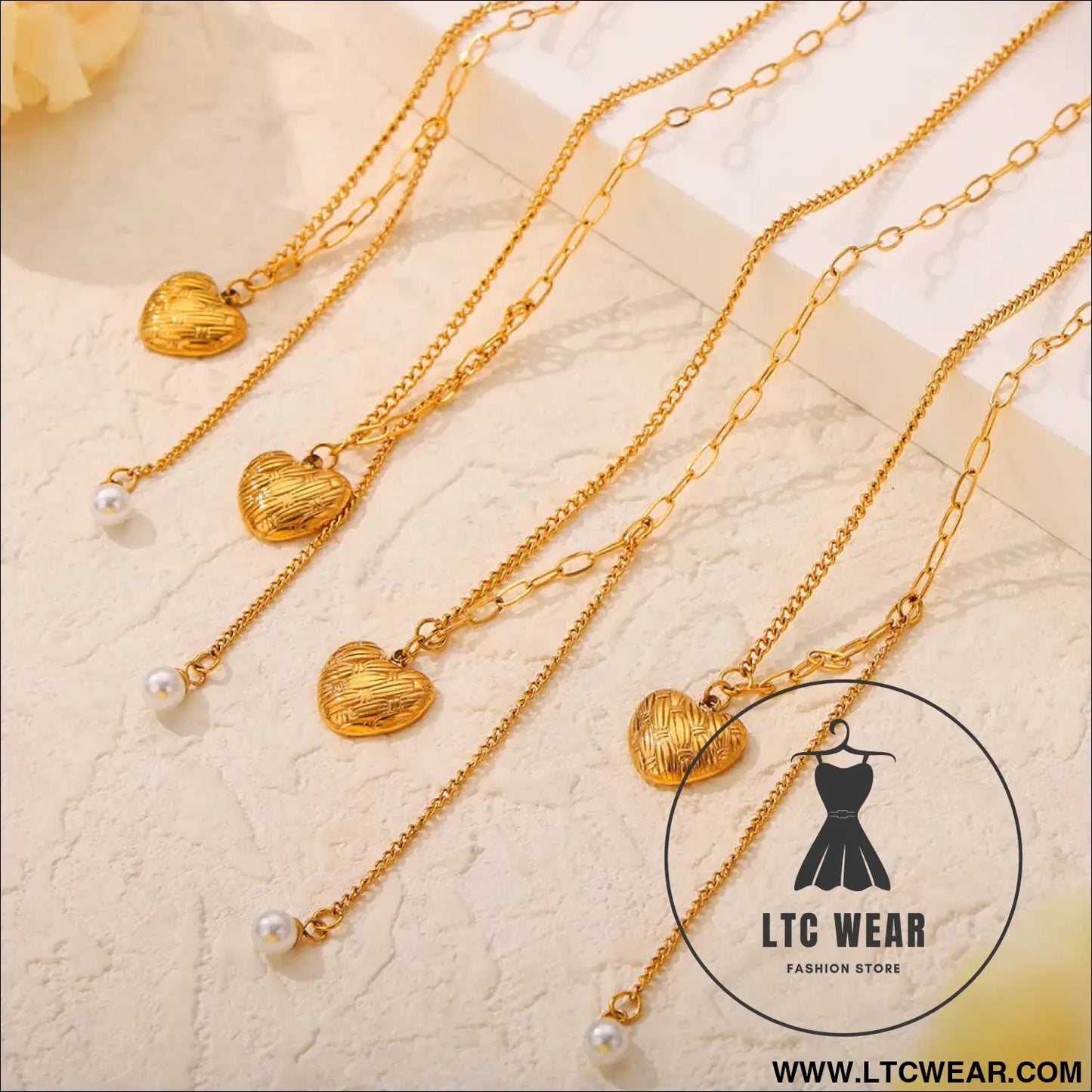 Titanium steel imitation pearl heart pendant necklace - gold / one size