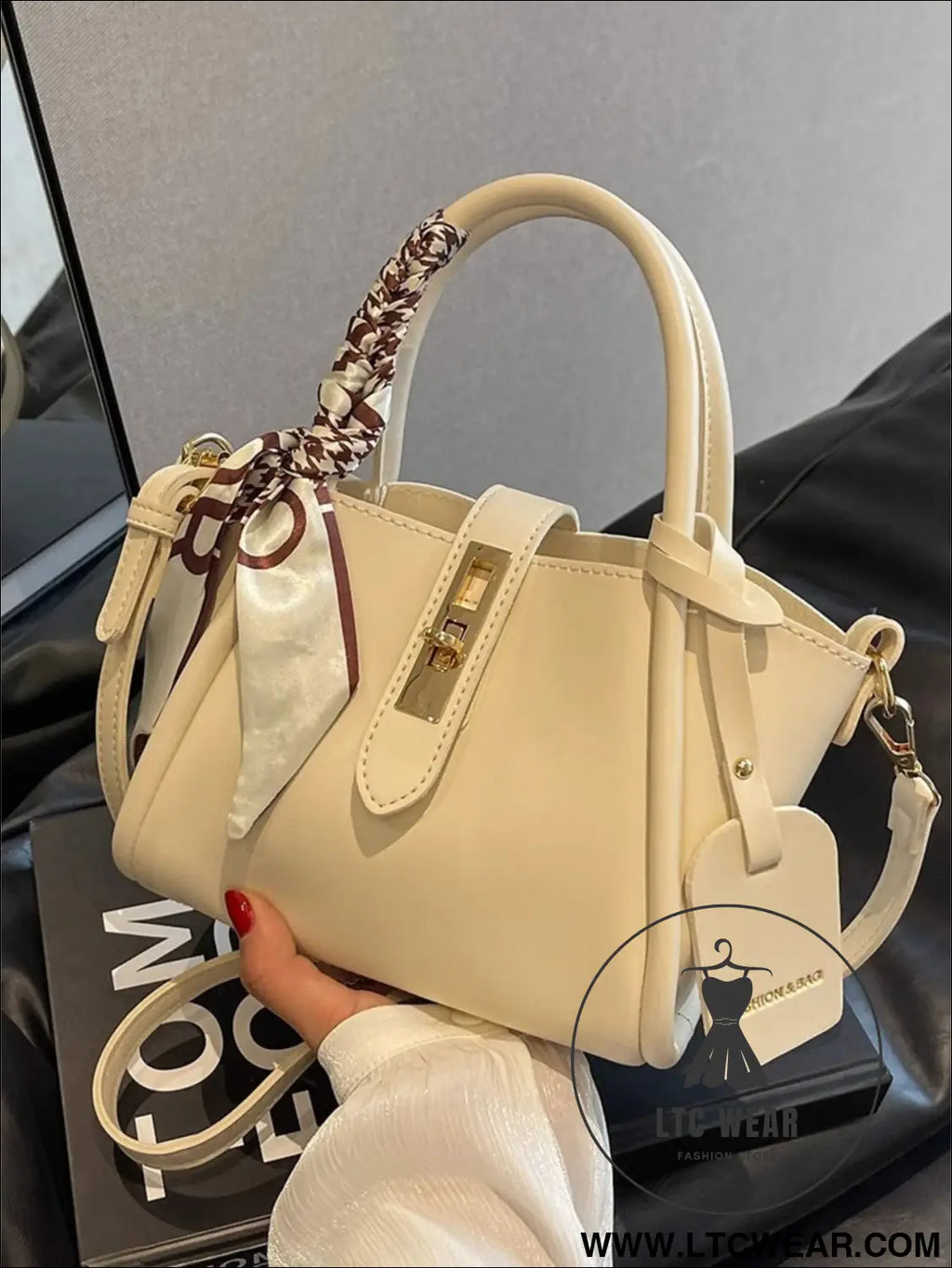 9e9d2467764348f2ada4ea2bea3a874f-Max