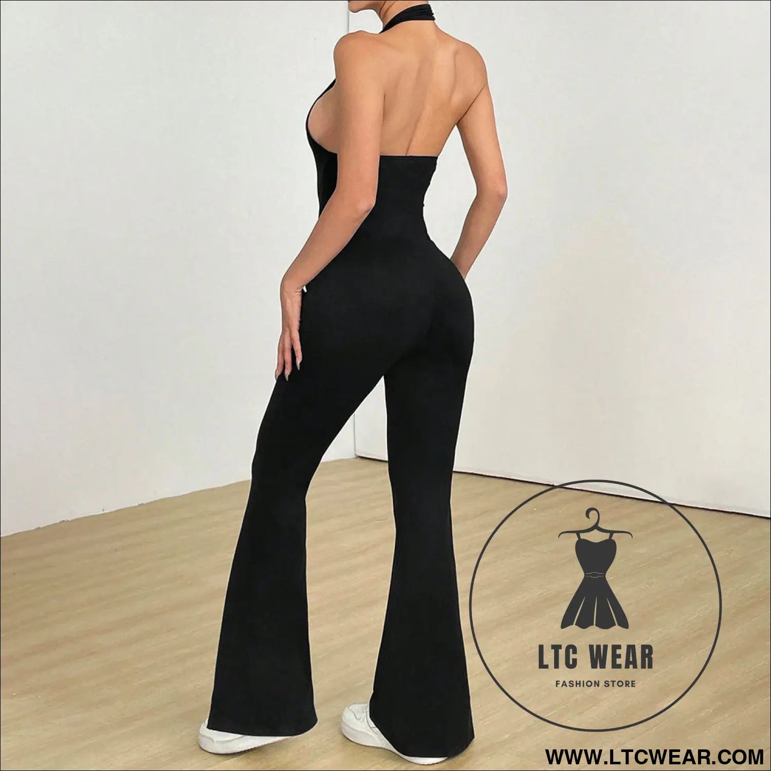 Trendy hollow back jumpsuit: chic & comfortable fit
