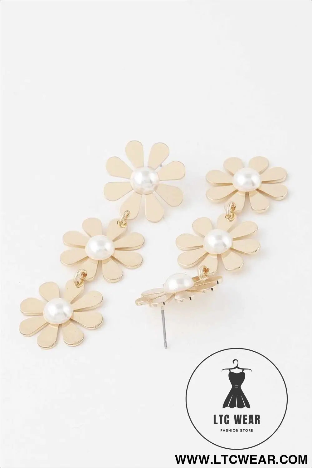 Triple Daisy Drop Earrings