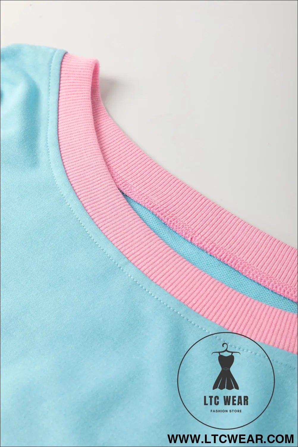 Turquoise plus size contrast trim t shirt and skort two piece set - plus size loungewear