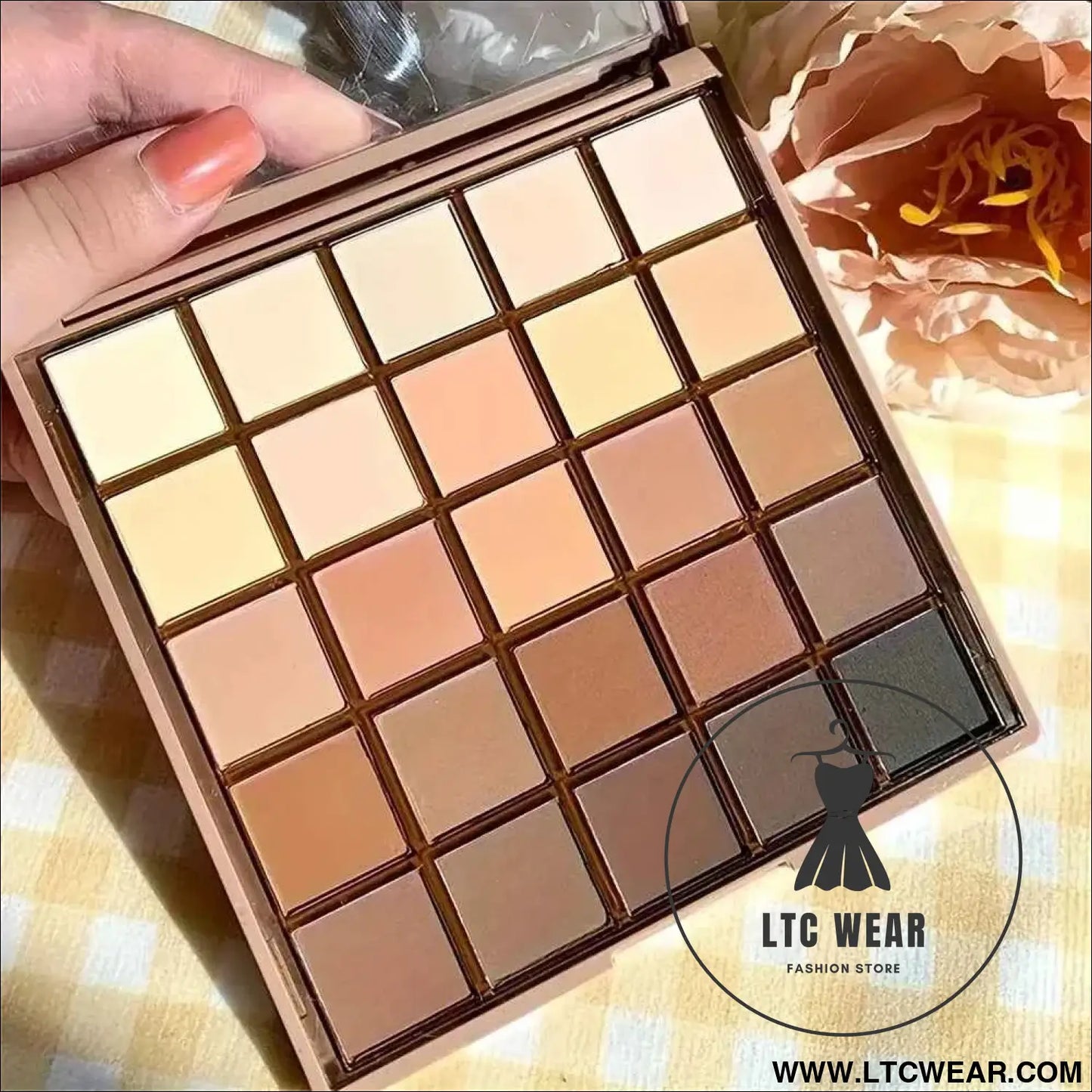 Versatile 25-Color Eyeshadow Palette: Earth Tones