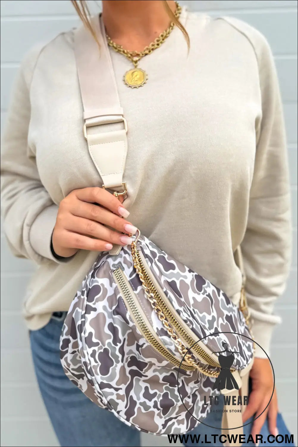 White camouflage print double zipper crossbody bag - white / one size / 95% pu + 5% alloy - crossbody bags