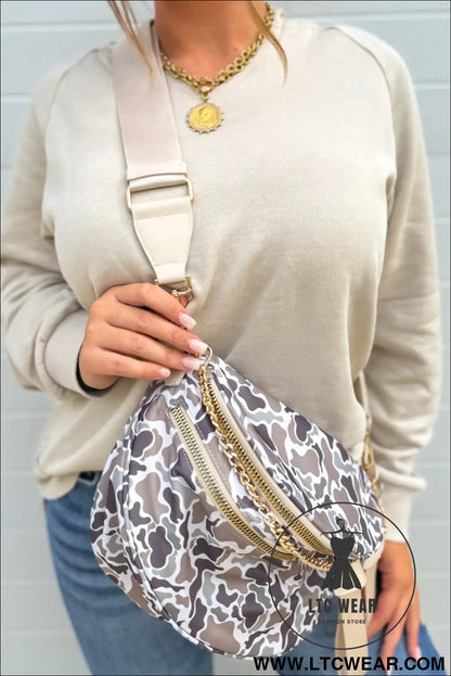 White camouflage print double zipper crossbody bag - white / one size / 95% pu + 5% alloy - crossbody bags