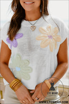 White flower patch knit round neck tee - white / l / 100% cotton - tops & tees