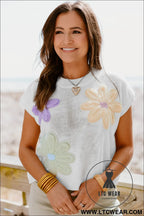 White flower patch knit round neck tee - tops & tees