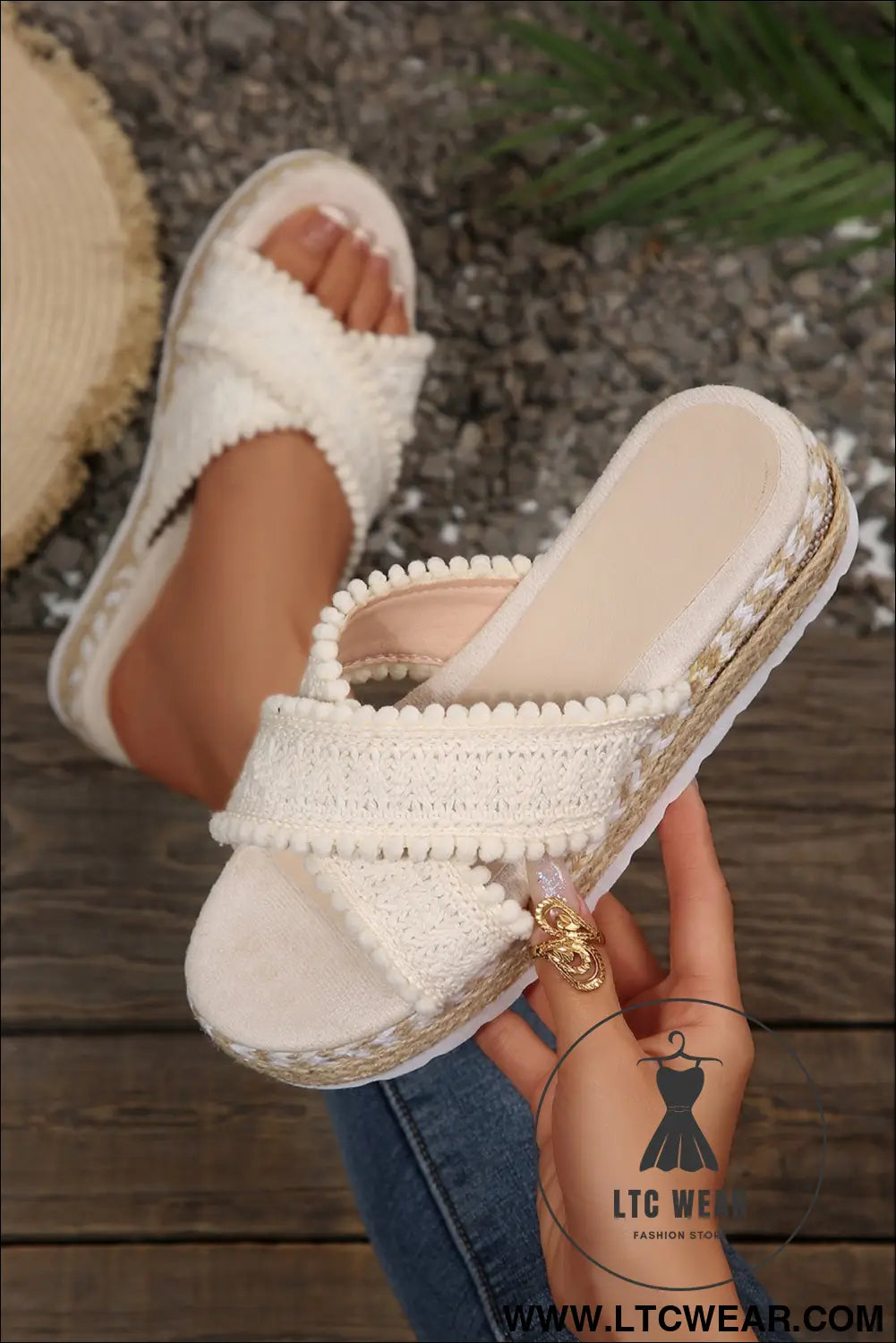 White pompom knit platform slide slippers - white / 37 / 100% polyester + 100% tpr - slippers