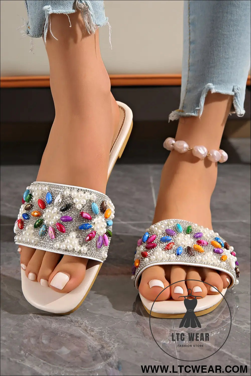 White rhinestone pearl decoration square head beach slippers - slippers
