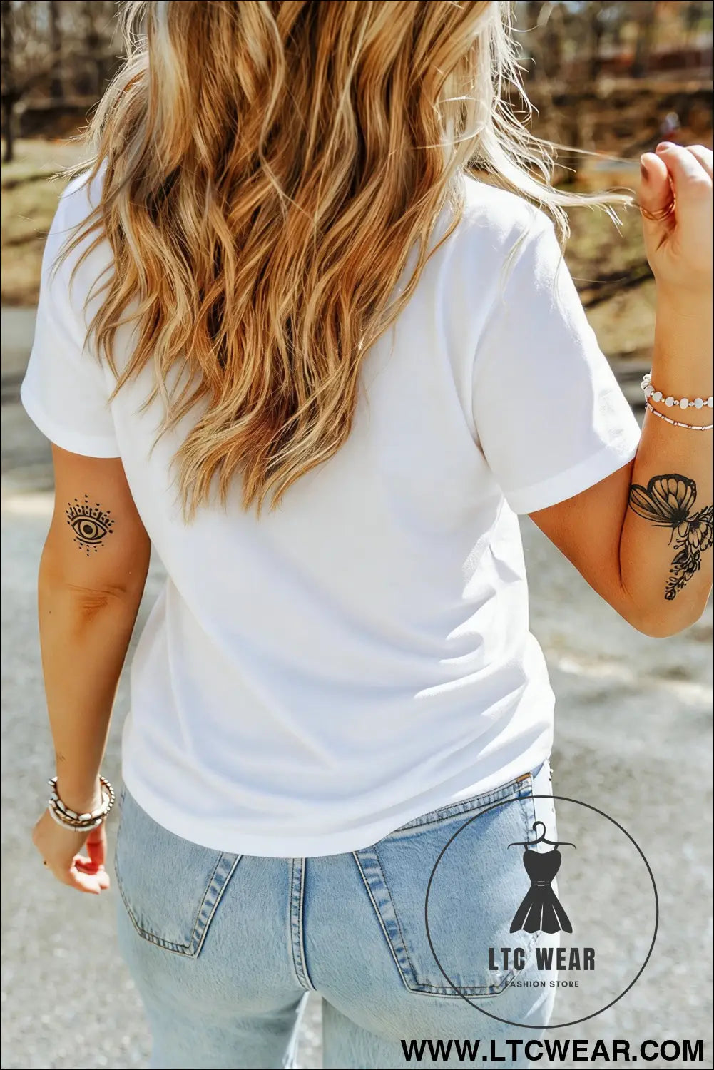 White summer vacation crab graphic tee - graphic tees