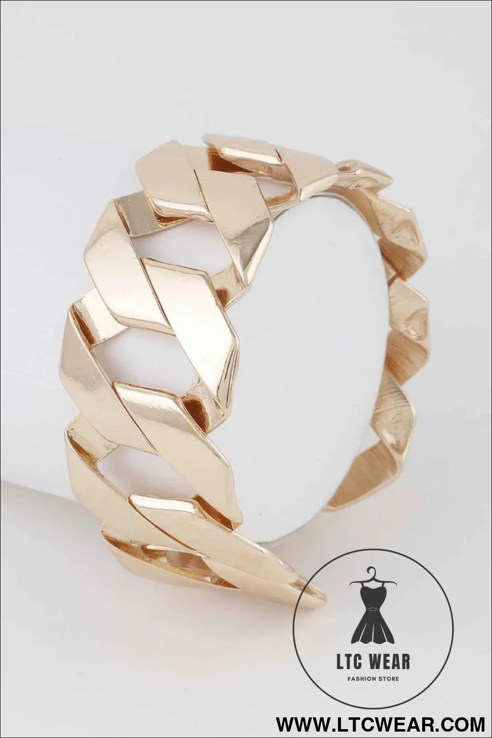 Wide Curb Chain Bracelet