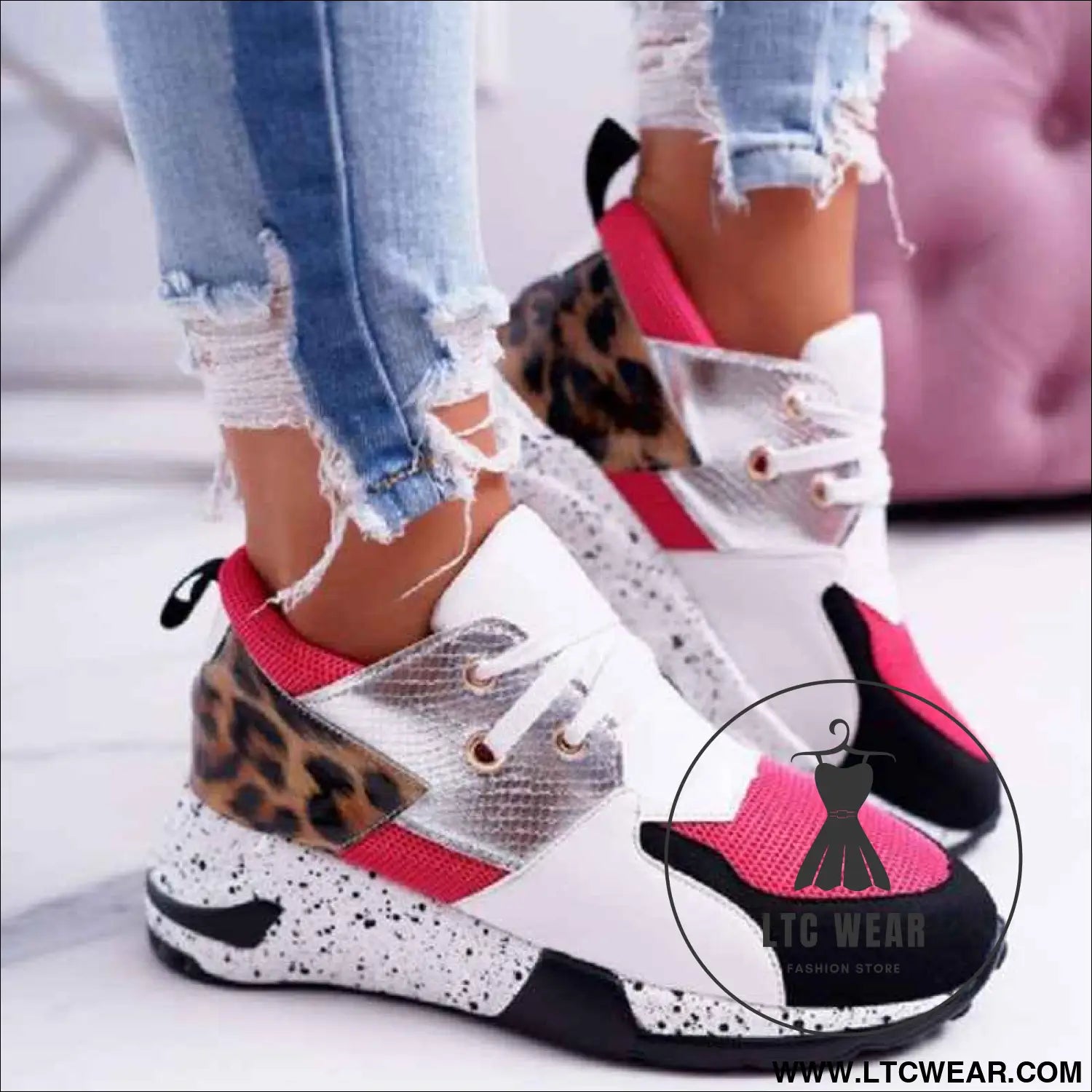 Women's Plus Size Platform Mixed-color Sneakers Stylish Lightweight Running Shoes Lace-up Front Flats