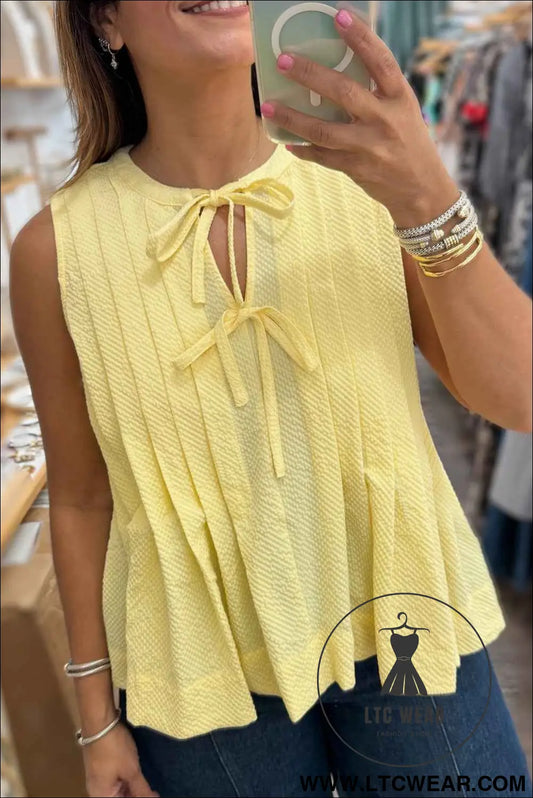 Yellow Cream Bow Tie Notched Neck Pleated Sleeveless Top