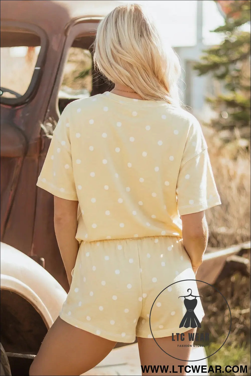 Yellow exposed seam detail polka dot loose tee drawstring shorts set - short sets