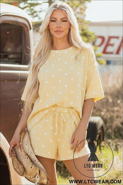 Yellow exposed seam detail polka dot loose tee drawstring shorts set - short sets