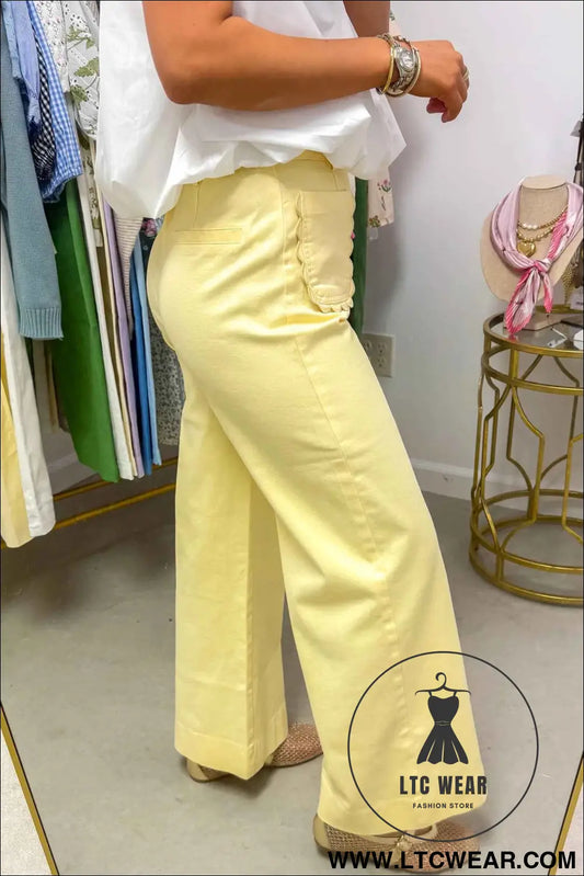 Yellow Solid Color Scalloped Patch Pocket Shift Jeans