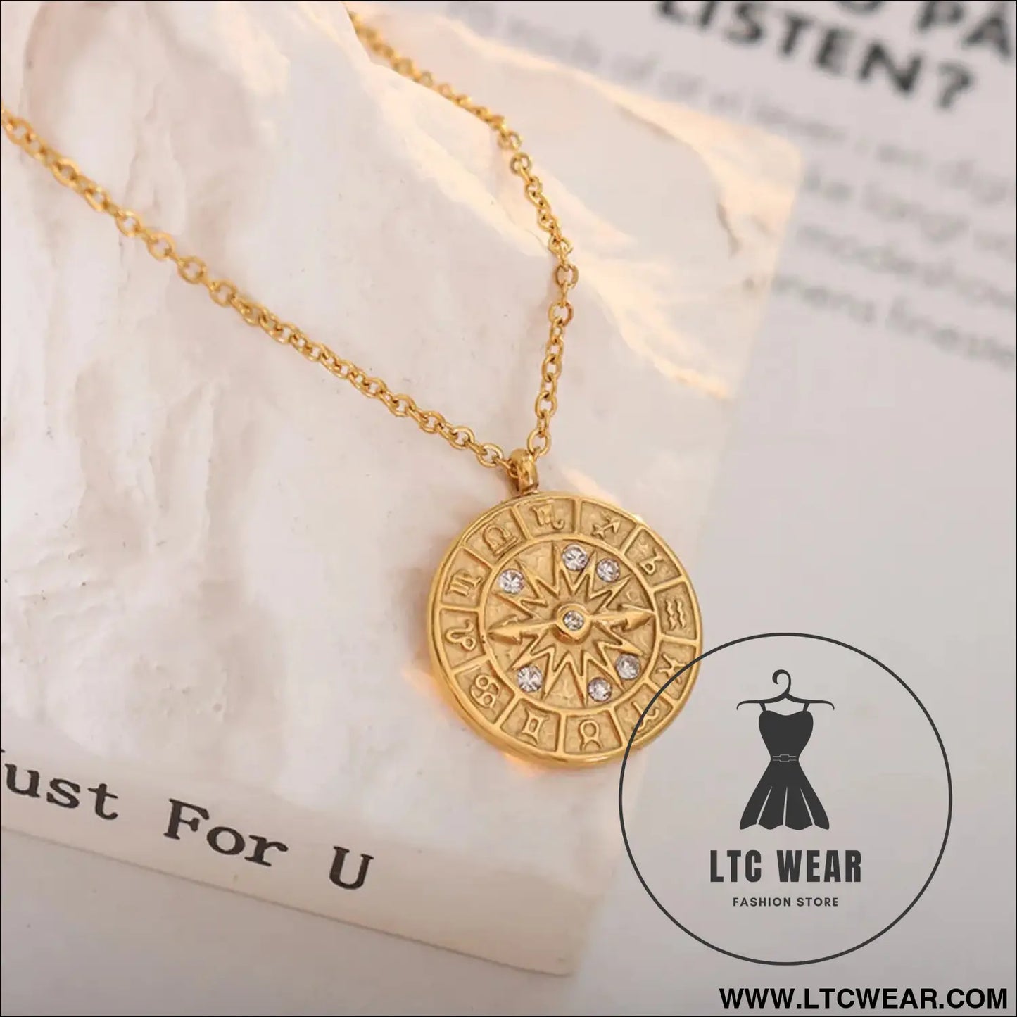 Zircon titanium steel timepiece shape necklace
